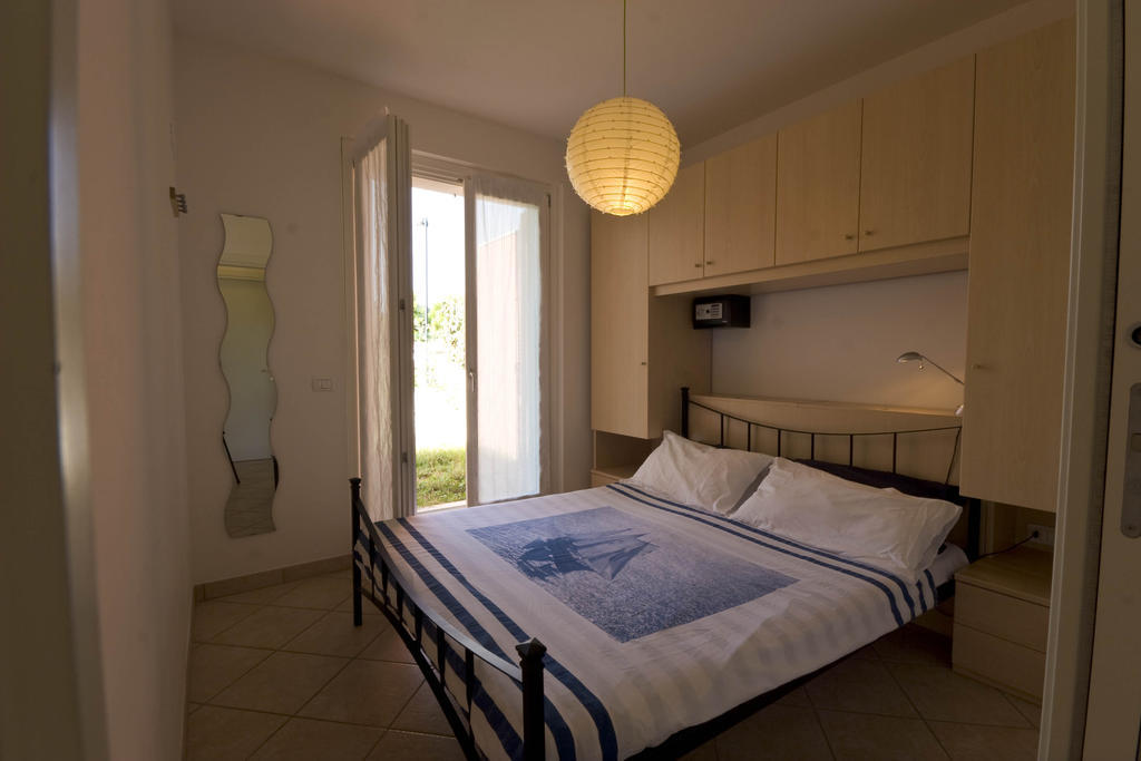 AmareNumana Aparthotel Ruang foto