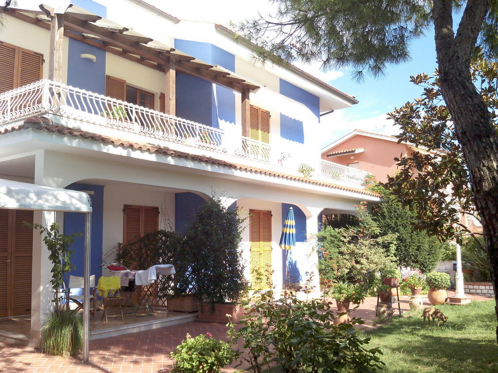 AmareNumana Aparthotel Ruang foto
